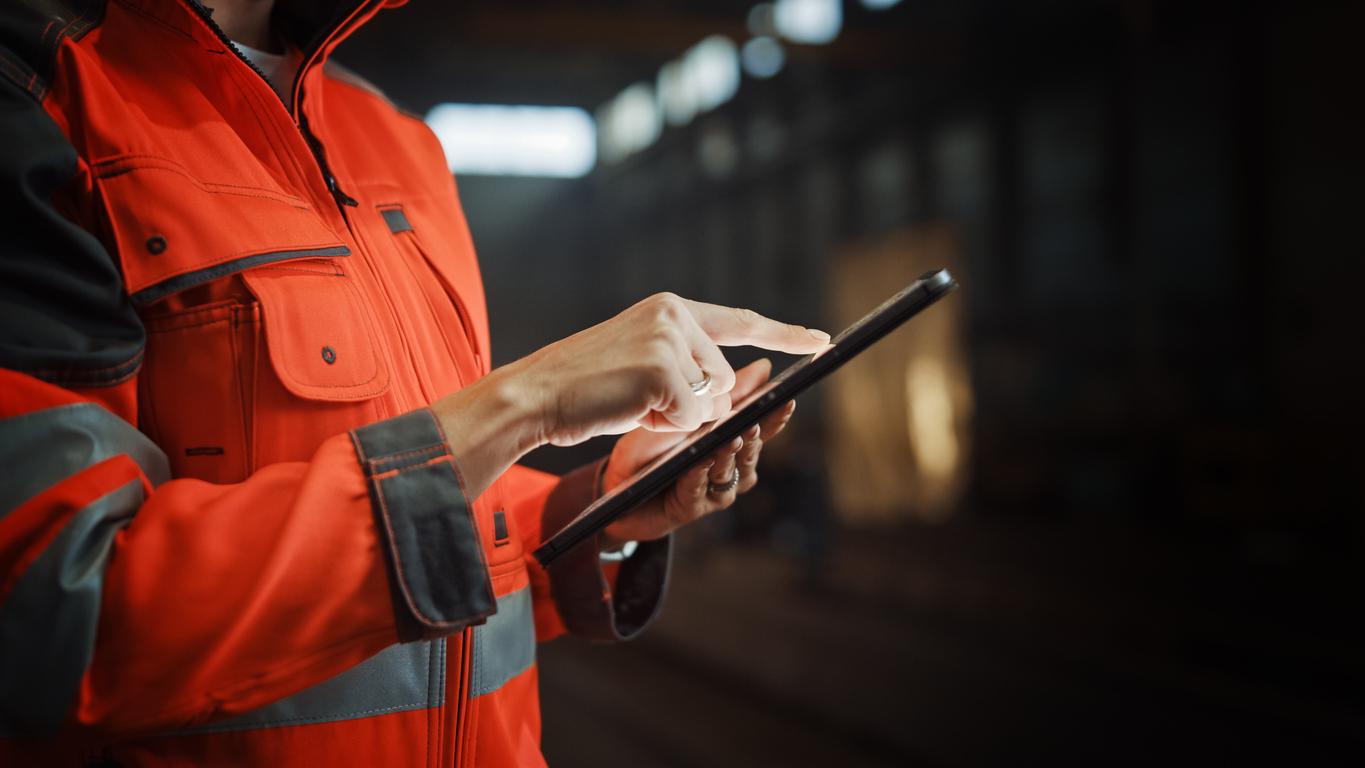 intelligent scheduling tools, operational visibility solutions, team coordination software, scheduling optimization tools, workforce management systems, real-time scheduling software, team productivity tools, scheduling software for businesses, operations management technology, workforce coordination platforms